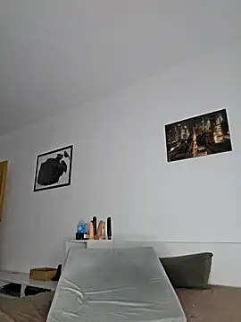 Snapshot of nickdtr chatting on 10.07.25 nickdtr online show from 10.07.25