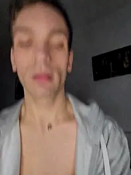 Snapshot of nickdtr chatting on 10.17.25 nickdtr online show from 10.17.25