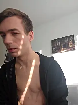 Snapshot of nickdtr chatting on 10.31.25 nickdtr online show from 10.31.25