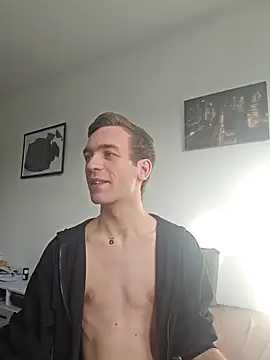 Snapshot of nickdtr chatting on 11.01.25 nickdtr online show from 11.01.25