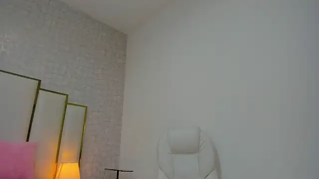Victoriaa millers online show from 01.10.25