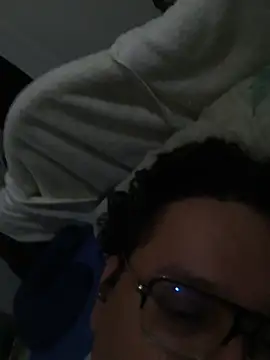 beautiful hands  online show from 04.22.26