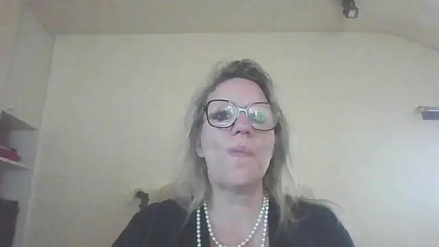 Silkesquirt online show from 09.23.25