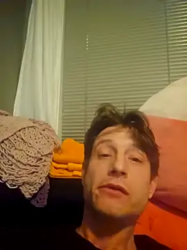 Snapshot of kindbut69 chatting on 01.10.25 kindbut69 online show from 01.10.25