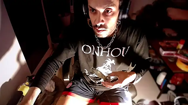 P4RtYBOII92 online show from 10.12.25