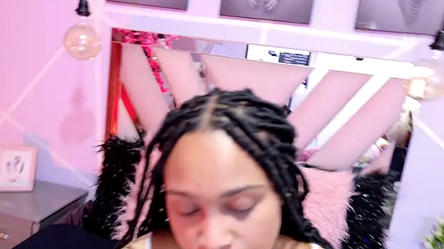 Elith noa online show from 11.11.25