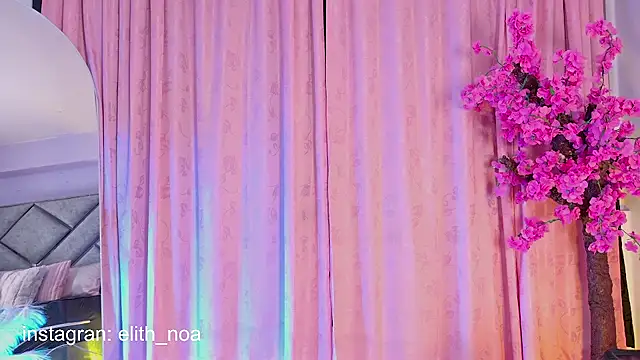 Elith noa online show from 04.16.26