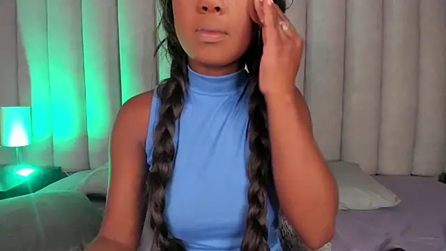 briannajackson  online show from 02.18.25