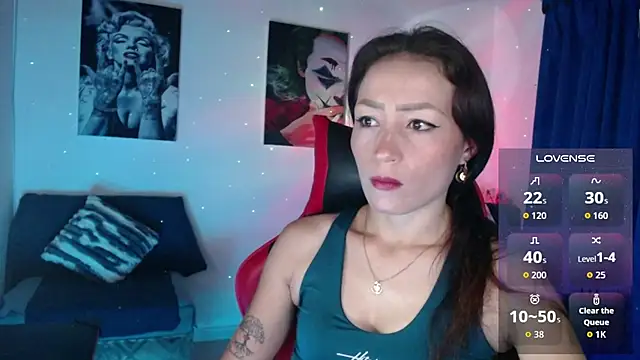 Sara-Guzman1 online show from 04.09.26