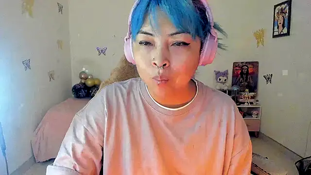 Shaddycute  online show from 09.22.25