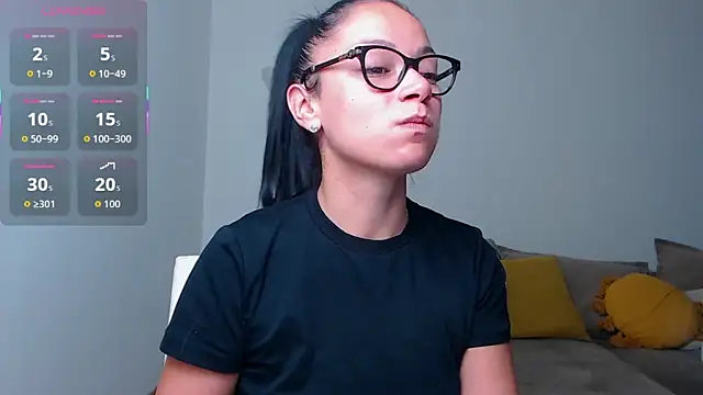 Snapshot of BabySerene chatting on 11.09.25 BabySerene online show from 11.09.25