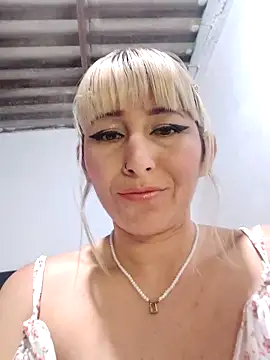 florecita9 online show from 01.25.25