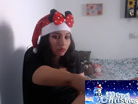HannaKlein online show from 12.24.24