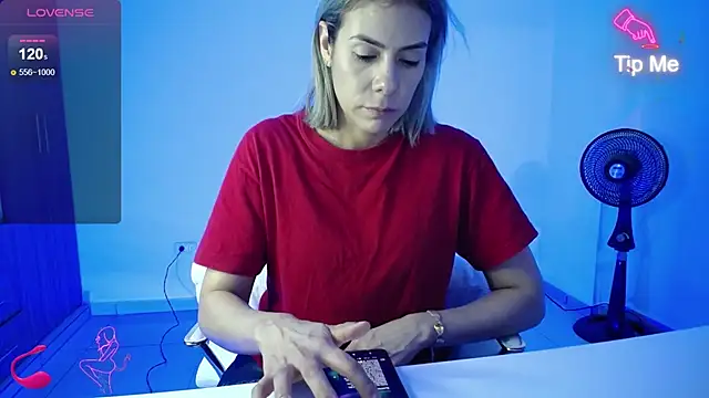 candydowson1 online show from 12.07.24