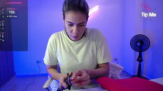 candydowson1 online show from 12.09.24