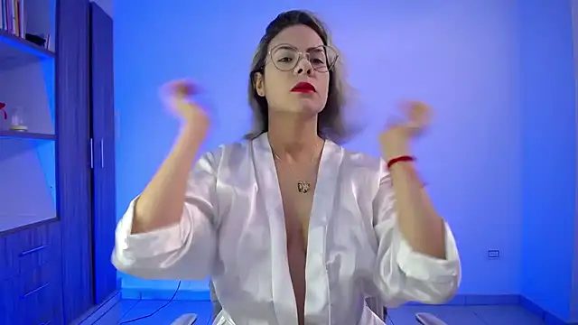 candydowson1 online show from 10.10.25