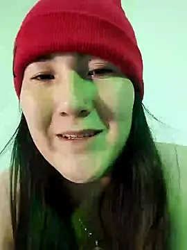 Elle Lee  online show from 02.01.25