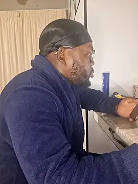 LaughRiotX online show from 04.23.26