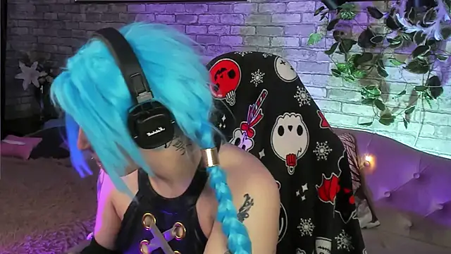 Alex Howell online show from 01.09.25