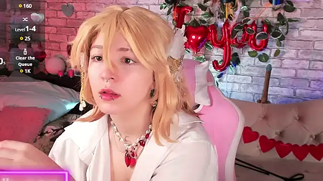 Alex Howell online show from 02.08.25