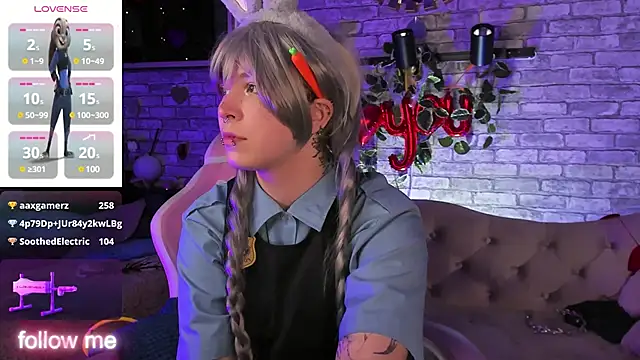 Alex Howell online show from 03.15.25