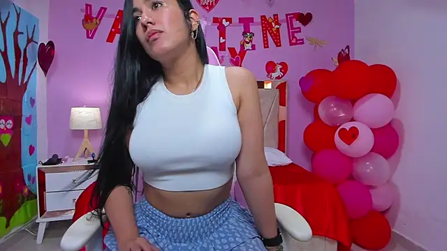 Snapshot of Miia_harper_ chatting on 02.05.25 Miia harper online show from 02.05.25