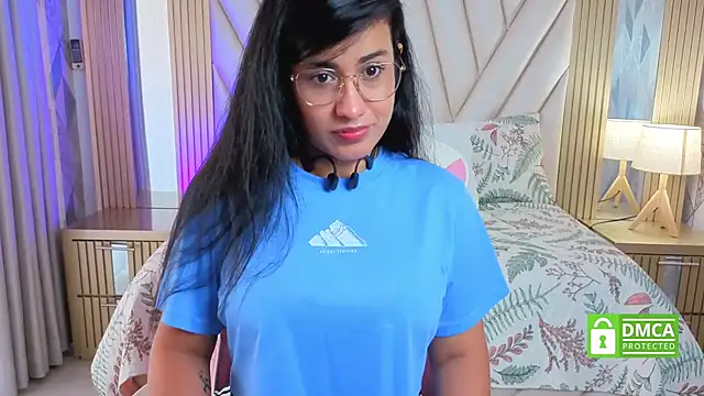 Snapshot of Miia_harper_ chatting on 10.15.25 Miia harper online show from 10.15.25