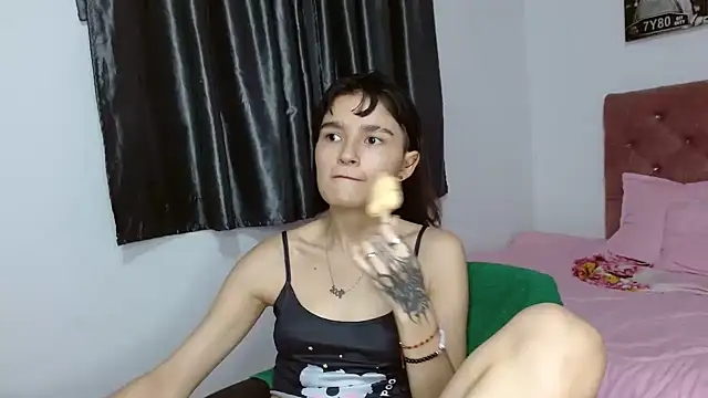 saritapretyy online show from 03.15.25