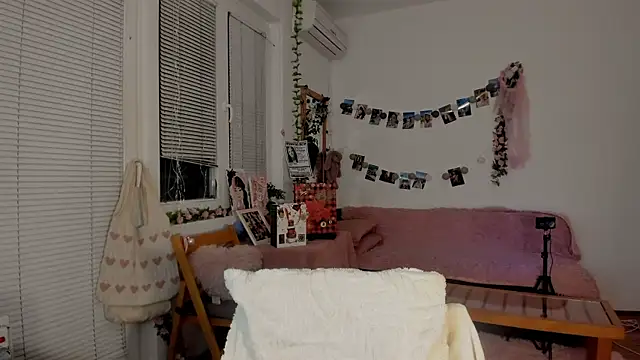 Jenny darling love online show from 12.28.24