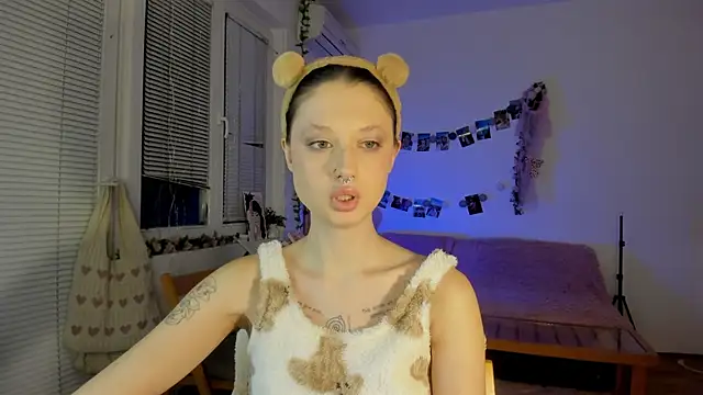 Jenny darling love online show from 01.08.25