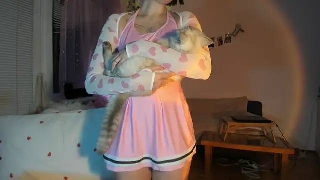 Jenny darling love online show from 12.19.25