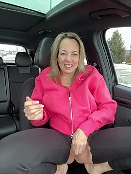 Cherry-red-xo online show from 01.13.25