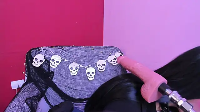 Snapshot of Kate_bunny_ chatting on 10.24.25 Kate bunny online show from 10.24.25