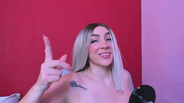 Snapshot of Kate_bunny_ chatting on 03.01.26 Kate bunny online show from 03.01.26