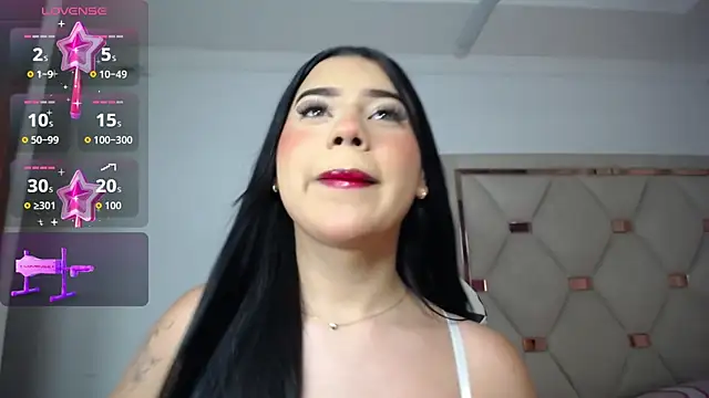Snapshot of Ashley_piinkk_ chatting on 05.19.26 Ashley piinkk online show from 05.19.26
