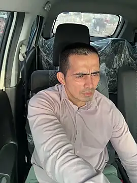 Snapshot of shivani0999 chatting on 02.21.26 shivani0999 online show from 02.21.26