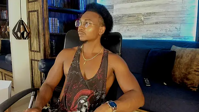 Snapshot of JamalMyst chatting on 10.31.25 JamalMyst online show from 10.31.25