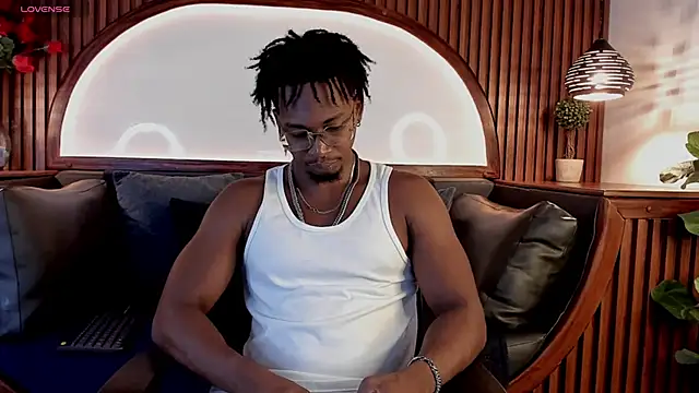 Snapshot of JamalMyst chatting on 06.13.26 JamalMyst online show from 06.13.26