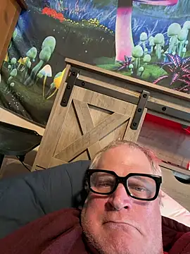 Snapshot of Mimmoromeo1973 chatting on 02.12.26 Mimmoromeo1973 online show from 02.12.26