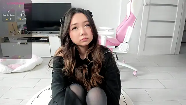 Snapshot of Fluffy_Rose chatting on 05.18.26 Fluffy Rose online show from 05.18.26