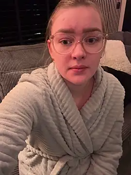 xX HotCouple Xx online show from 01.06.26