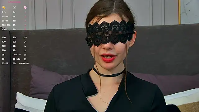 ReginaRobinson online show from 02.10.25