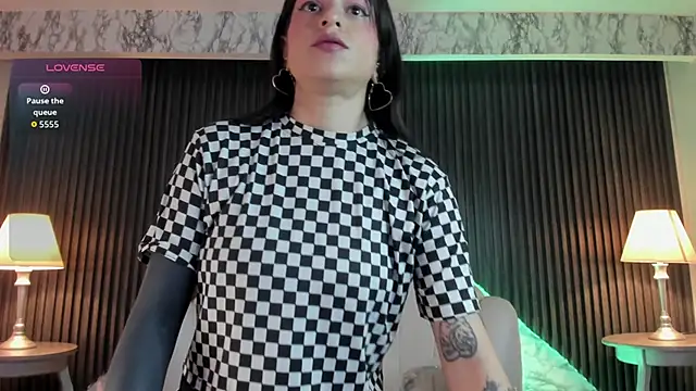 MeganDraco  online show from 10.29.25