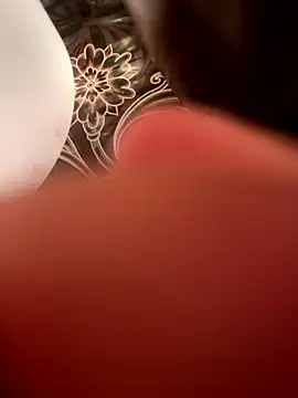 Snapshot of Apple-Boobs chatting on 10.18.25 Apple-Boobs online show from 10.18.25