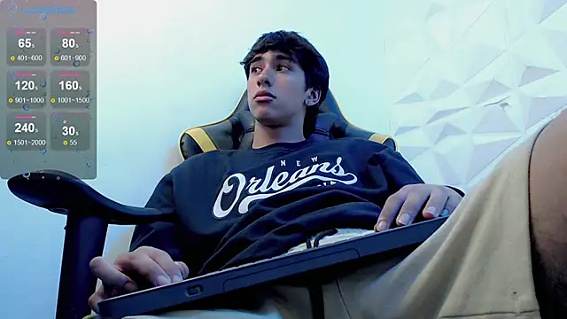 Snapshot of Jake_tripp chatting on 02.11.25 Jake tripp online show from 02.11.25