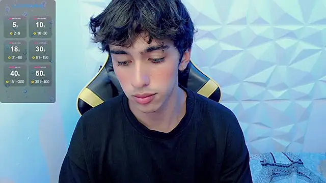 Snapshot of Jake_tripp chatting on 02.18.25 Jake tripp online show from 02.18.25