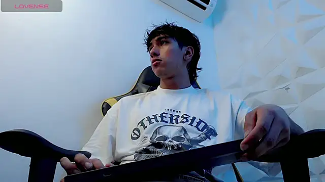 Snapshot of Jake_tripp chatting on 03.16.25 Jake tripp online show from 03.16.25