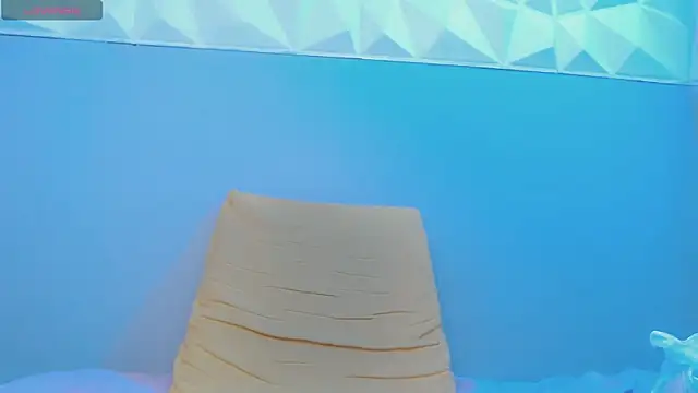 Snapshot of Jake_tripp chatting on 10.28.25 Jake tripp online show from 10.28.25