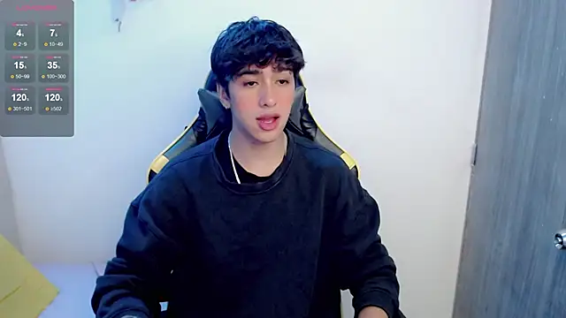 Snapshot of Jake_tripp chatting on 11.02.25 Jake tripp online show from 11.02.25