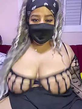 Snapshot of mari_layali chatting on 12.06.24 mari layali online show from 12.06.24